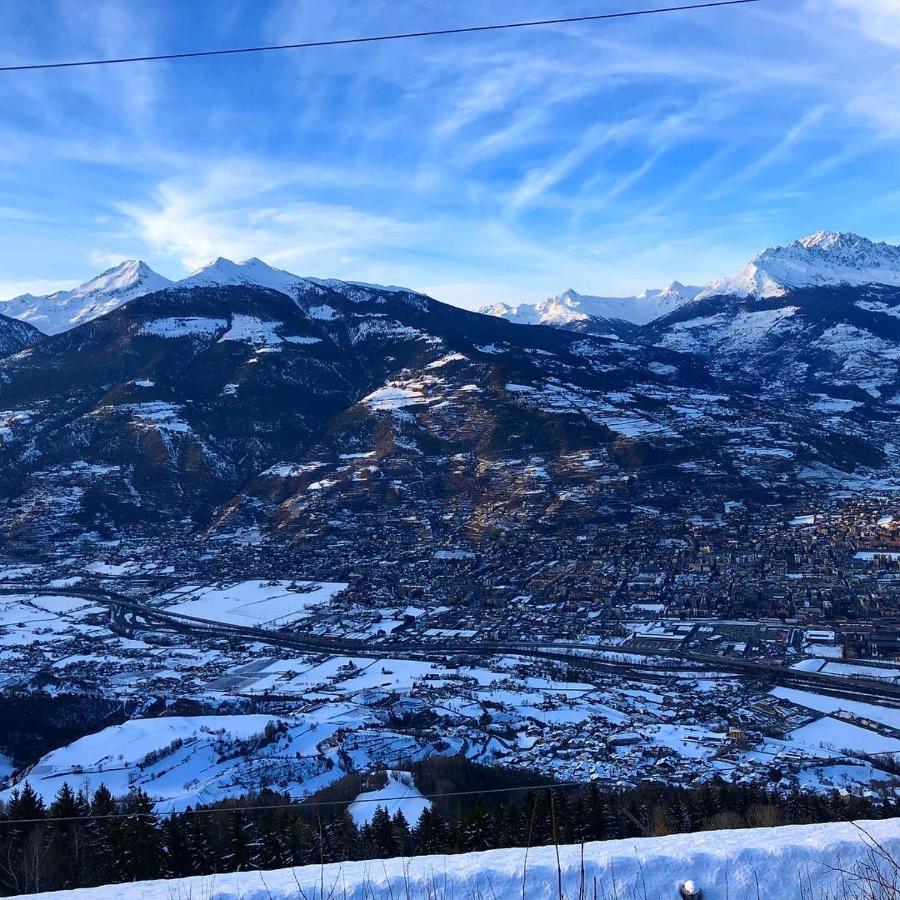 Residence Ciel Bleu - Fraz Pos Aosta Eksteriør billede